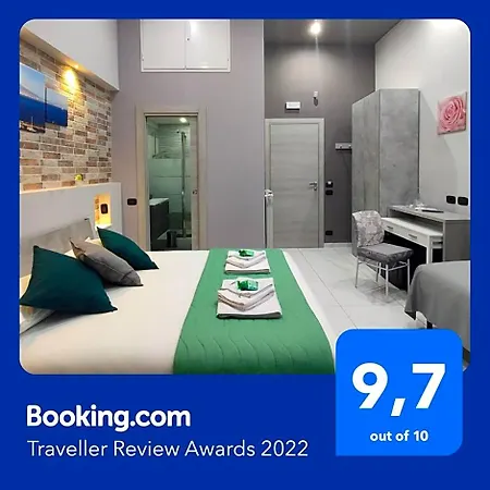 Bed & Breakfast Dream 4*